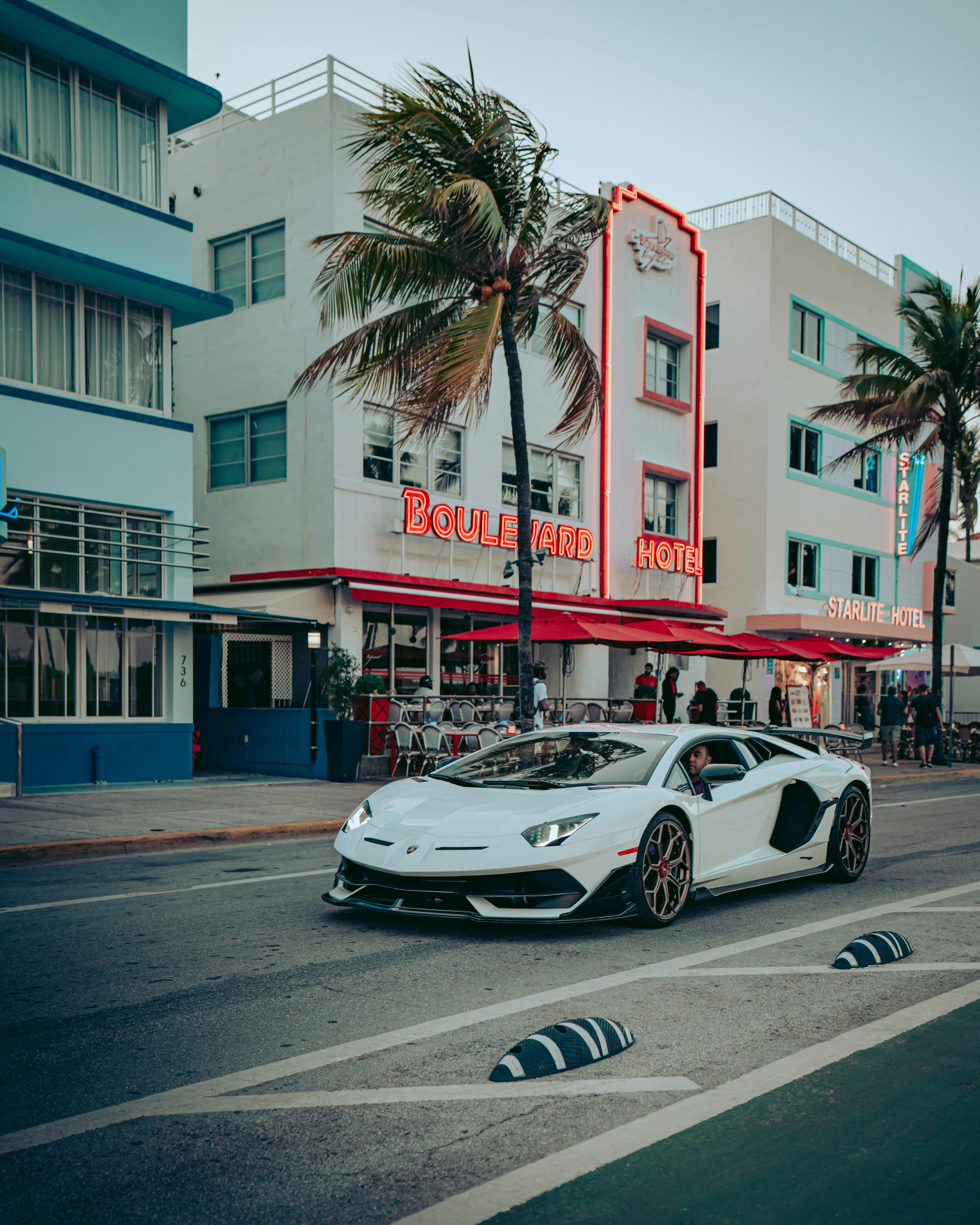 Luxury cars em Miami